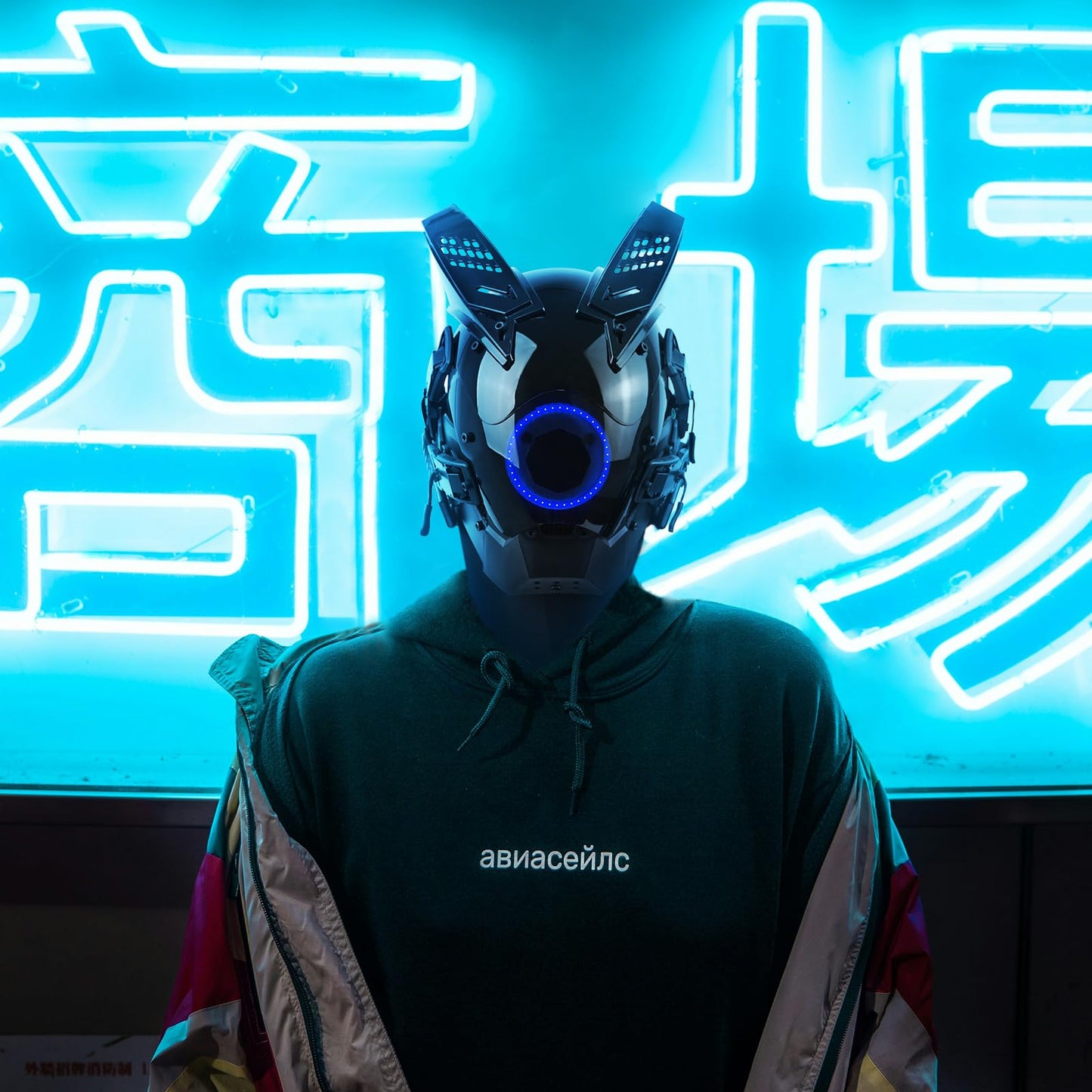 Marikito Casco punk con luz LED azul y kit de colgante DIY – Media máscara para disfraces Techwear, máscara eléctrica con detalles de neón y estilo DJ