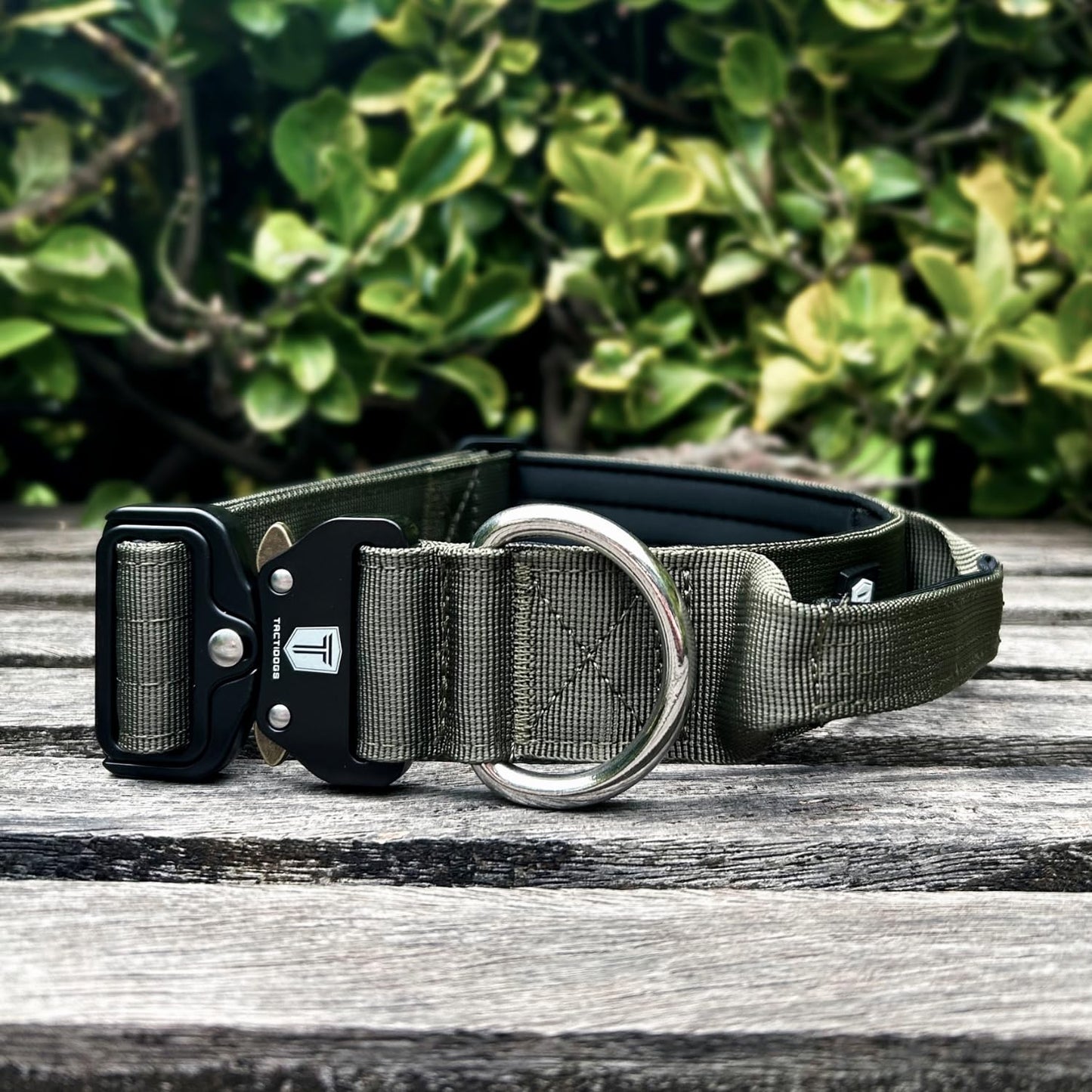 Collar Táctico para Perro Mediano y Grande - Acolchado con asa, Hebilla de Liberación Rápida y Ancho Antiahogamiento - Collar de Entrenamiento para Todo Tipo de Perros - Verde L